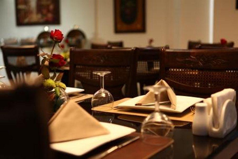 فندق كوين لاند جونية المظهر الخارجي الصورة